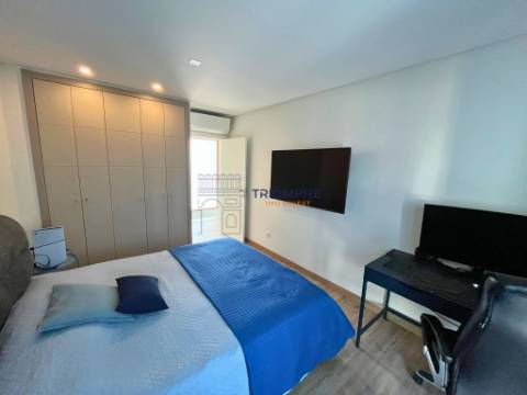 Moradia T4 Arquitetura Moderna Abóboda – Conforto, Estilo e Sustentabilidade