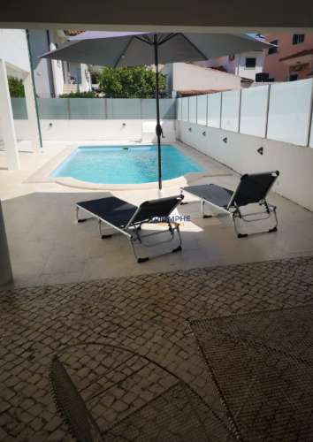 Moradia T5 com Piscina Vila Nova da Barquinha