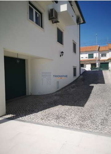 Moradia T5 com Piscina Vila Nova da Barquinha