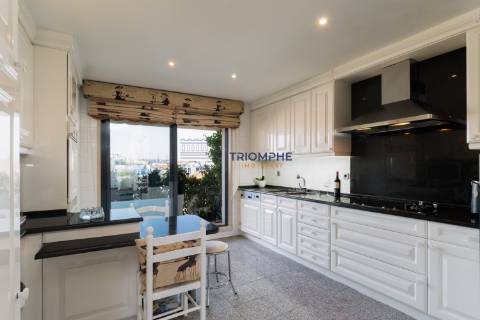 ApartamentoT3 de Luxo no icónico edificio Picoas, Avenidas Novas, Lisboa