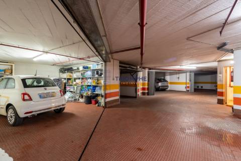 ApartamentoT3 de Luxo no icónico edificio Picoas, Avenidas Novas, Lisboa