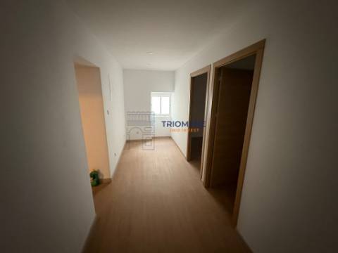 Moradia T4 Geminada Tomar