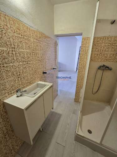 Moradia T3 Geminada 2 Andares Torres Novas