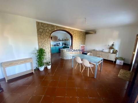 Moradia T4 Batalha-Torre