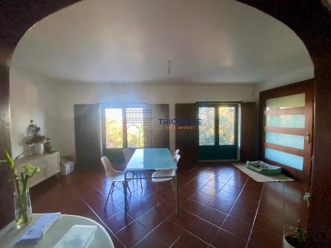 Moradia T4 Batalha-Torre