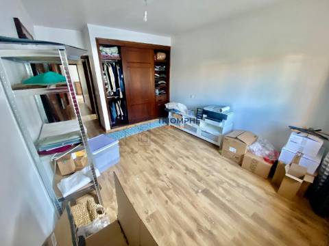 Moradia T4 Batalha-Torre