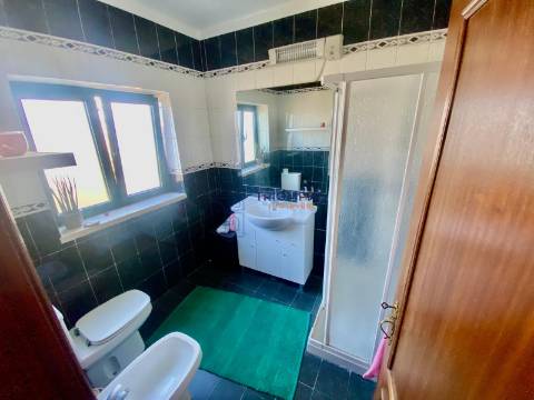 Moradia T4 Batalha-Torre