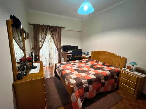 Apartamento T4 varanda | Póvoa de Santo Adrião