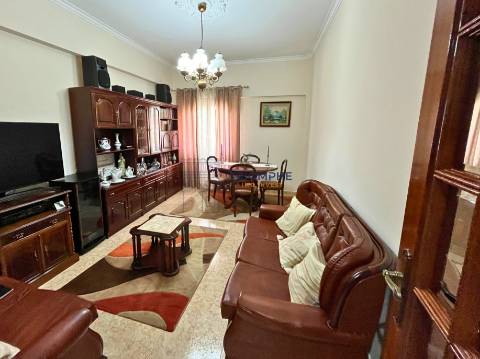 Apartamento T4 varanda | Póvoa de Santo Adrião