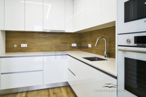 Apartamento T2 - E, Nazaré