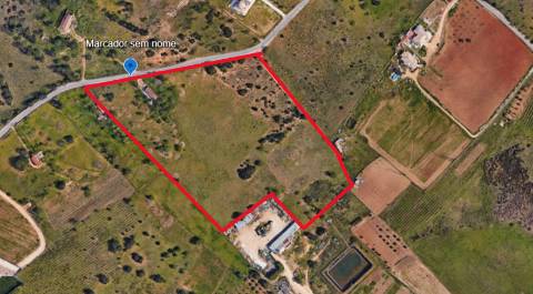 Terreno de 35 000 m² no Carvoeiro