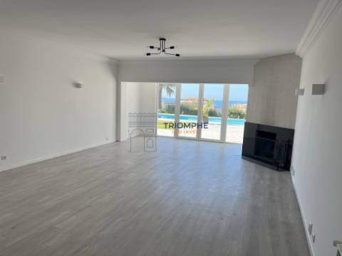 Moradia Com Piscina, Cascais, Vista Mar