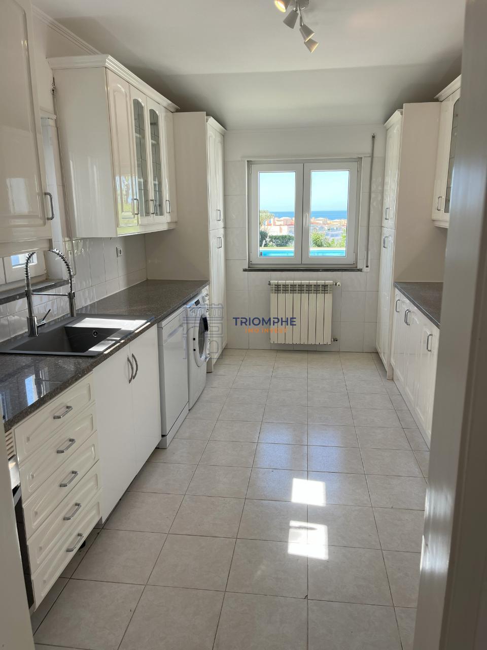 Moradia Com Piscina, Cascais, Vista Mar