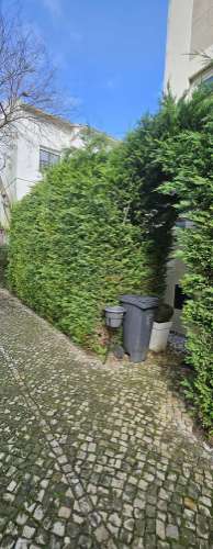 Moradia T4 em banda Vista Mar Caxias