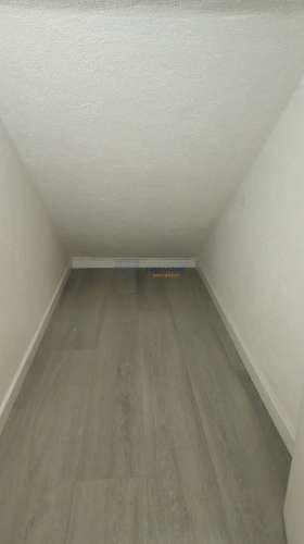 T2 renovado com terraço de 86m2 e garagem, Casal de Cambra