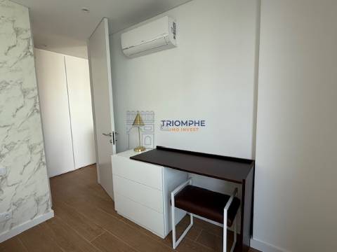 Apartamento T1 com Piscina em São Martinho do Porto