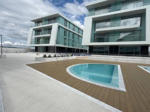 Apartamento T1 com Piscina em São Martinho do Porto