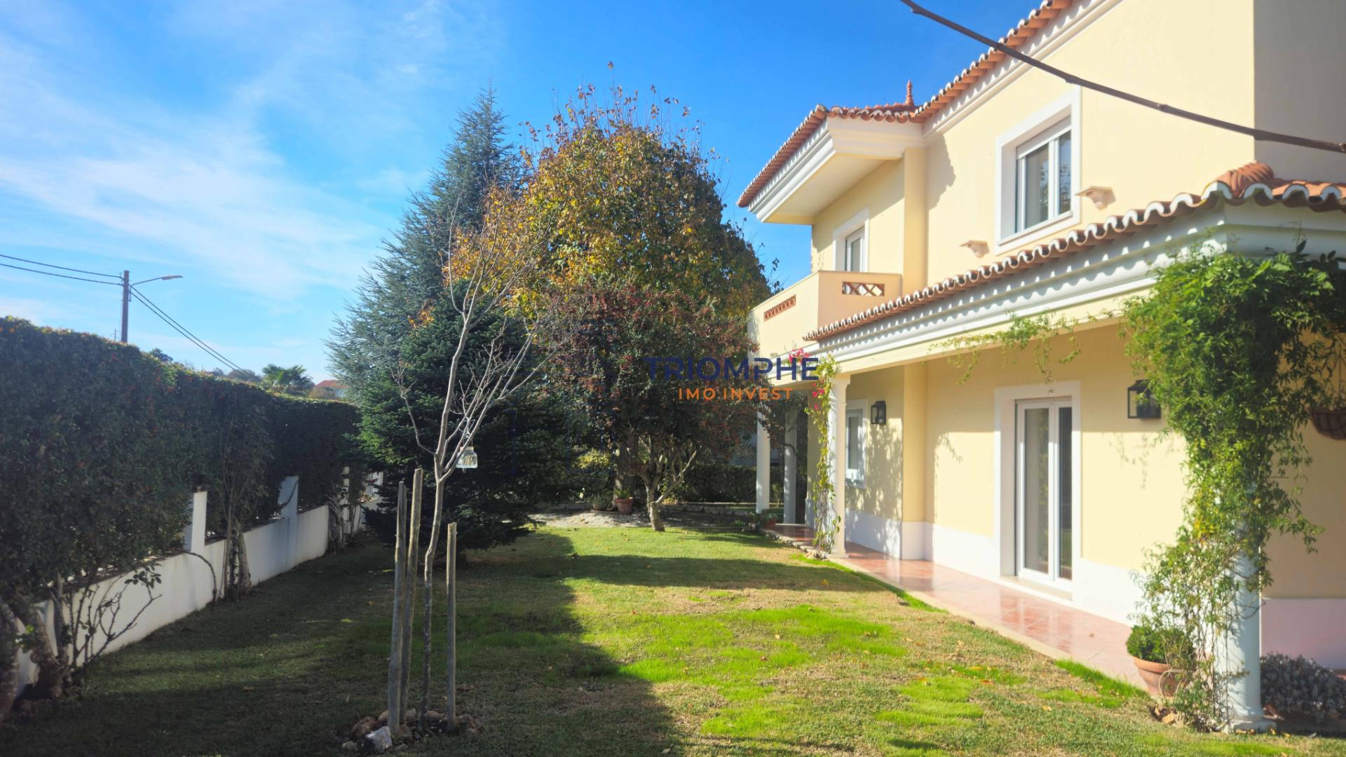 Moradia T4+1 Tomar, terreno de 1140m2