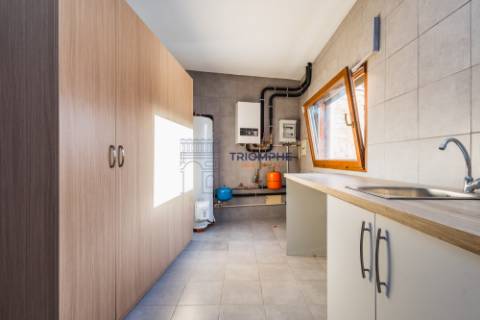 Moradia T4 - Piscina Aquecida - Leiria