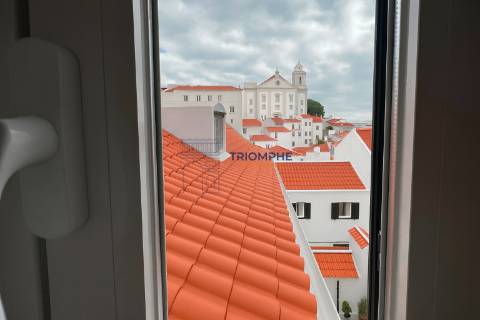 Duplex Renovado - Alfama