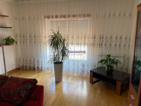 Moradia Geminada T4 - Leiria