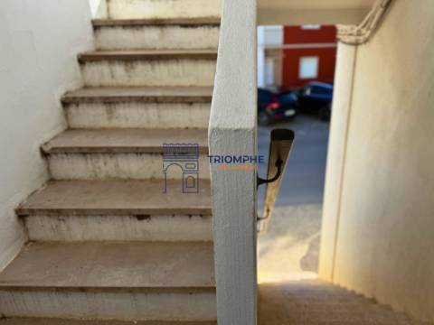 T2 em Lagos - perto da praia