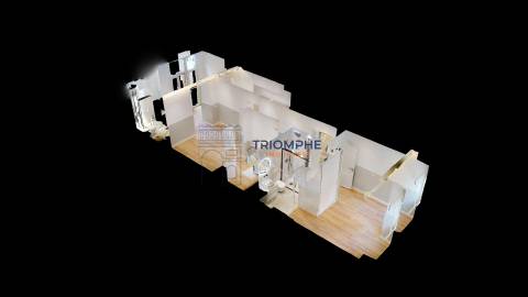 Apartamento T2 Renovado - Campolide