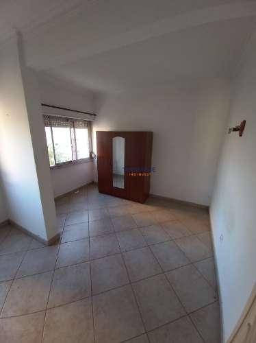 Apartamento T4 - Odivelas - Investimento