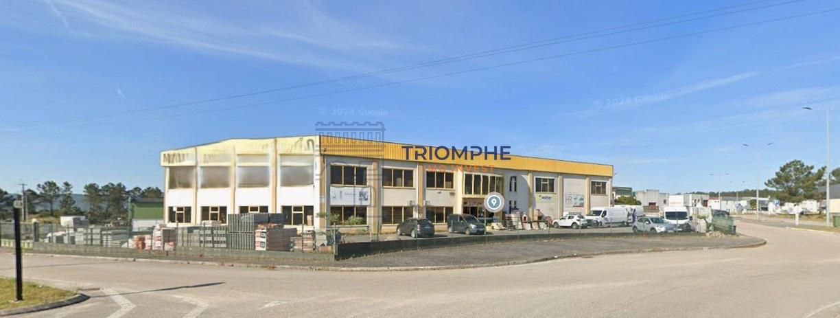 Venda de Armazém e Empresa em Plena Atividade