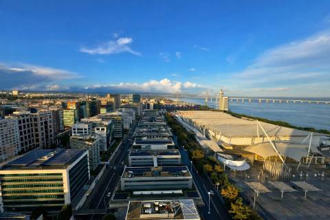 T2 Duplex - Vista Panorâmica, Estacionamento Duplo e Portaria 24h