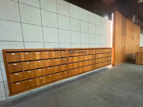 T2 Duplex - Vista Panorâmica, Estacionamento Duplo e Portaria 24h