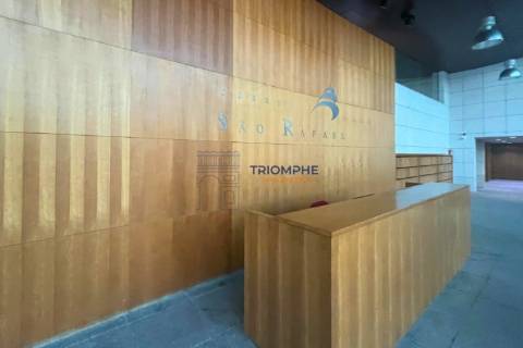 T2 Duplex - Vista Panorâmica, Estacionamento Duplo e Portaria 24h