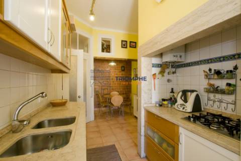 Apartamento T6 Arroios