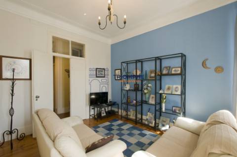 Apartamento T6 Arroios