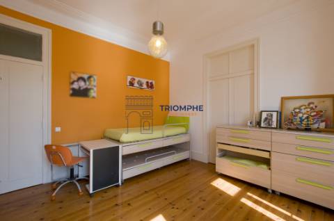 Apartamento T6 Arroios