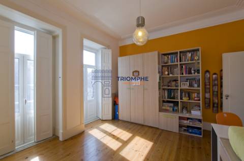 Apartamento T6 Arroios