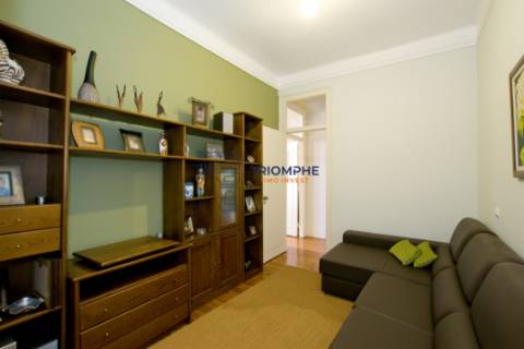 Apartamento T6 Arroios