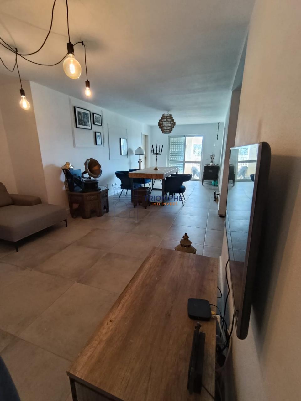 Apartamento T1 + 2 - Garagem - Silves