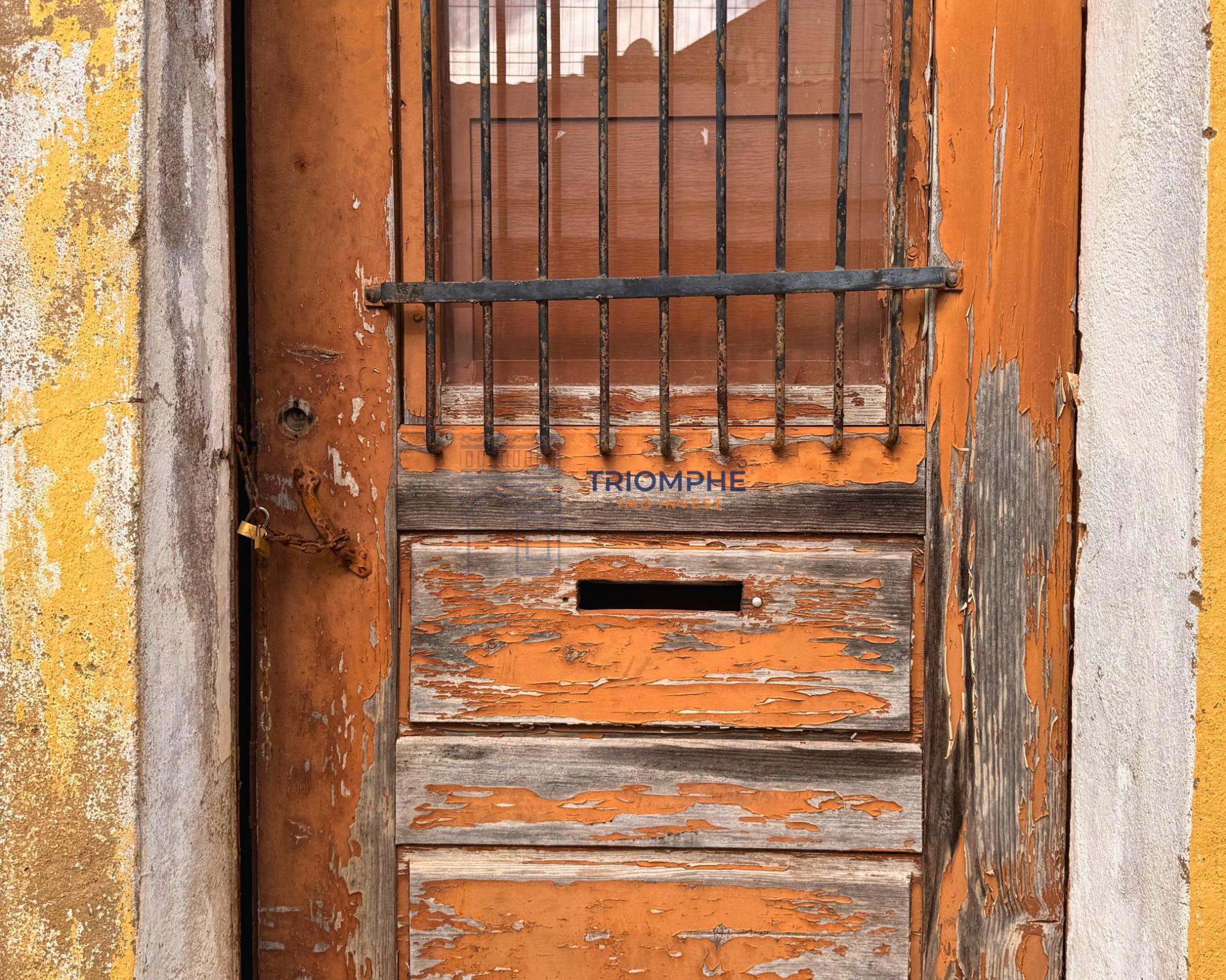 Moradia para reabilitar em Alcantarilha