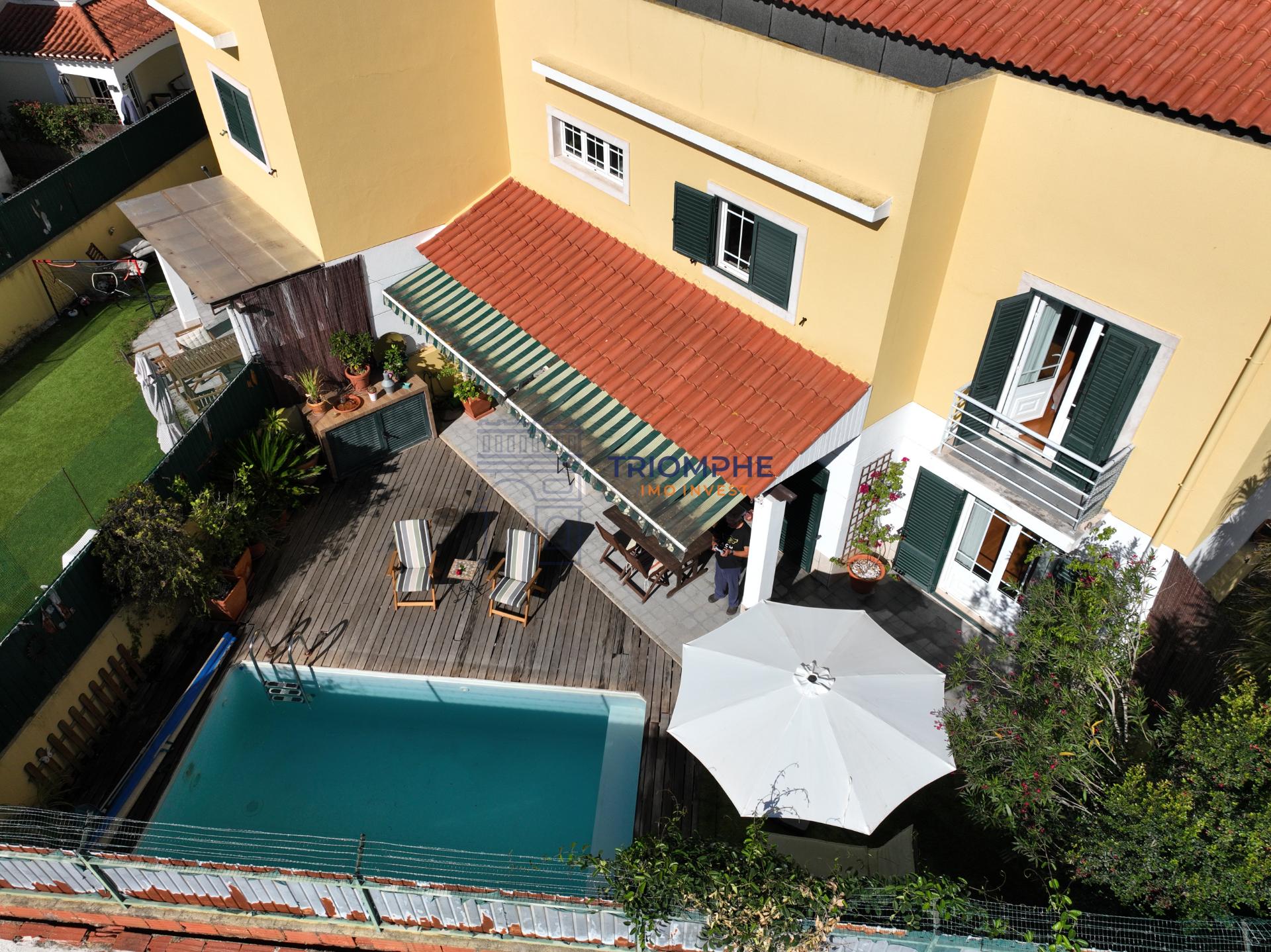 Moradia T4 Condomínio fechado - Piscina - Albarraque