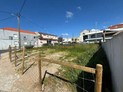 Terreno Urbano - Casal Cambra