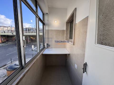 Apartamento T3 Renovado - Amadora