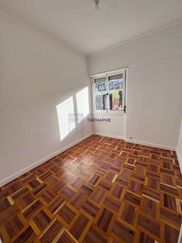 Apartamento T3 Renovado - Amadora