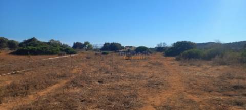 Terreno 81600 m2 - Lagos