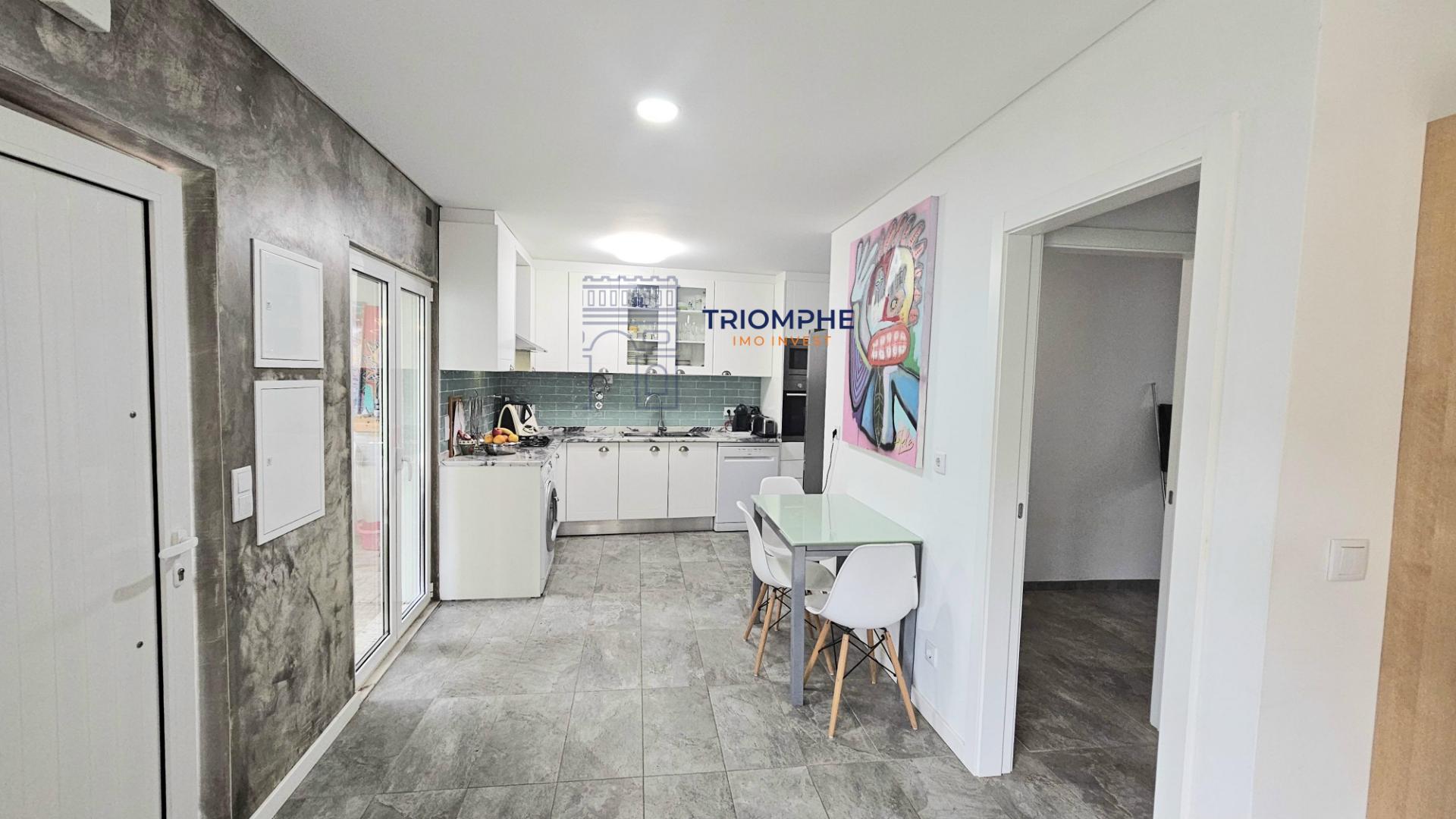 Moradia T2 logradouro Alcabideche,Cascais