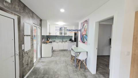 Moradia T2 logradouro Alcabideche,Cascais