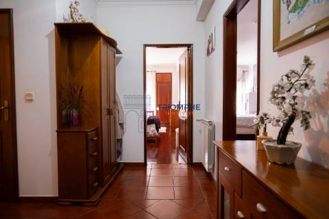 T3 Com garagem Cardal, Vila Nova da Barquinha