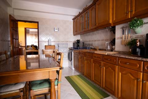 T3 Com garagem Cardal, Vila Nova da Barquinha