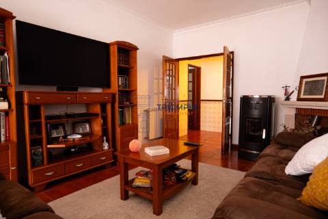 T3 Com garagem Cardal, Vila Nova da Barquinha