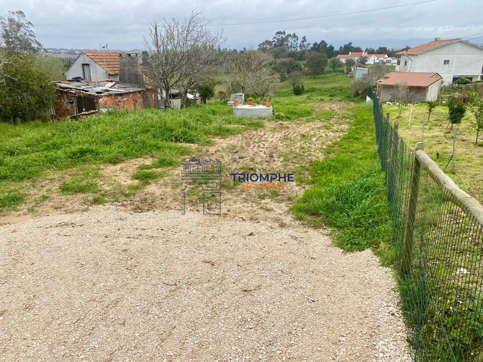 Terreno c/ projeto aprovado, Cela, Alcobaça